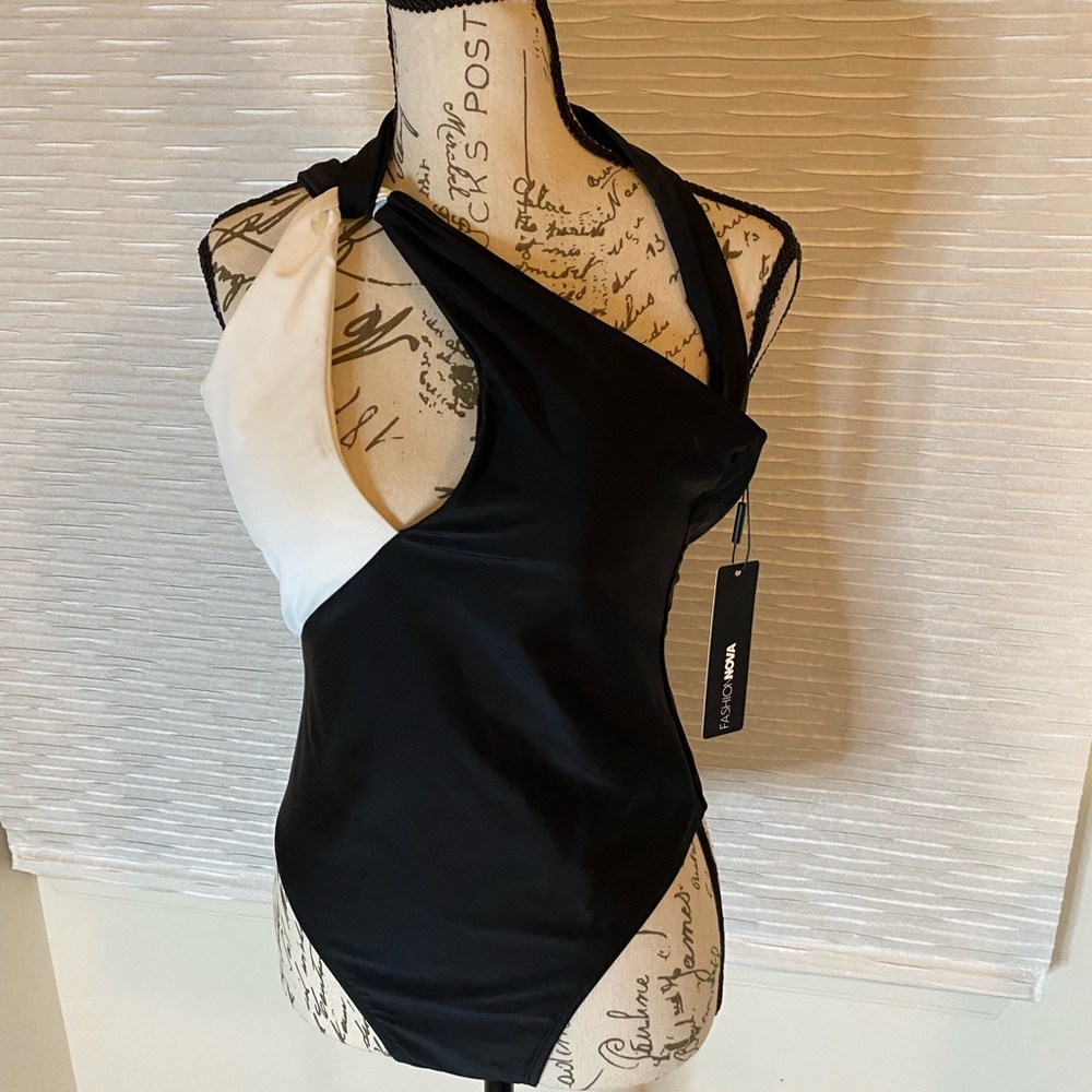 One piece swimsuit